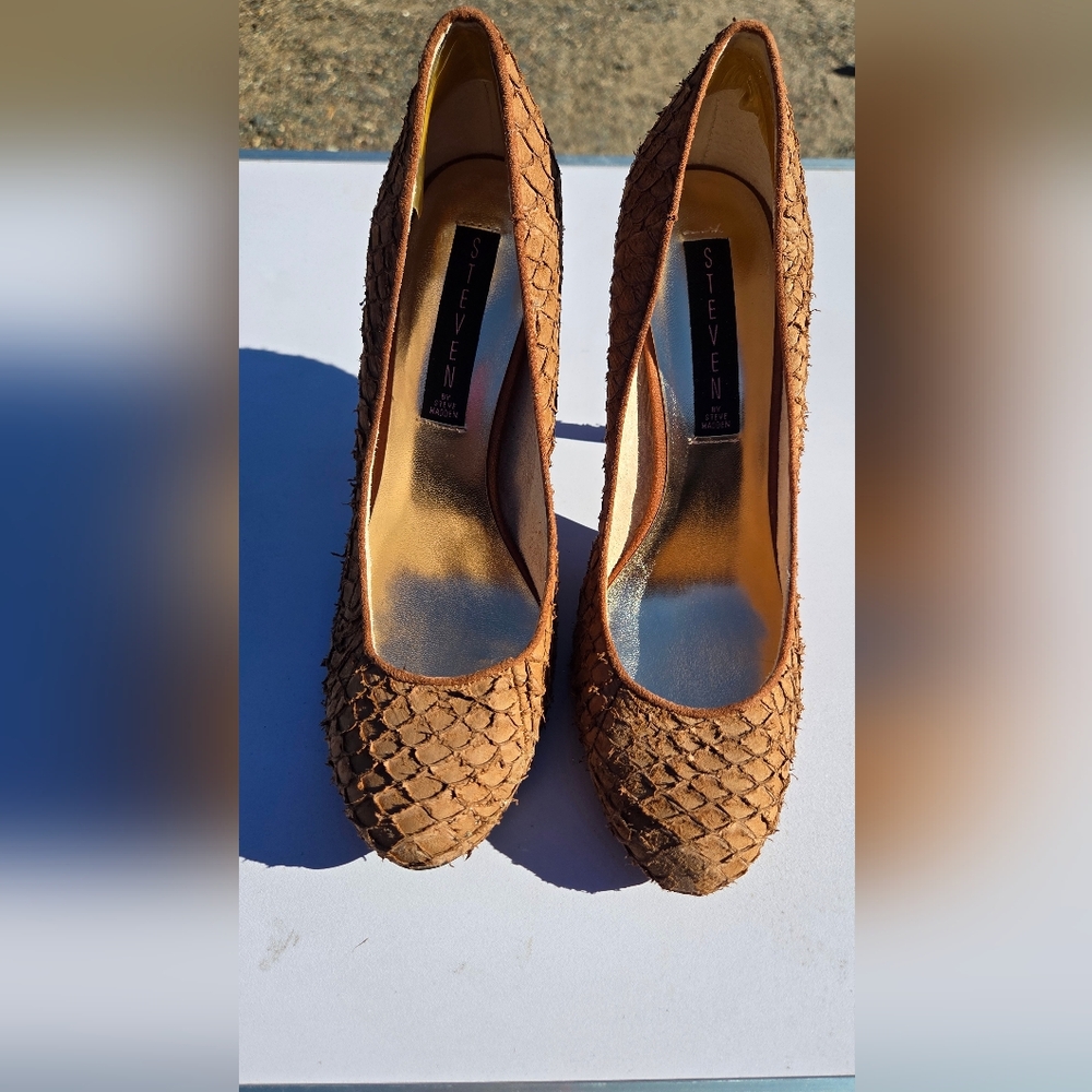 Steven by Steve Madden Brown Textured Women's Shoes